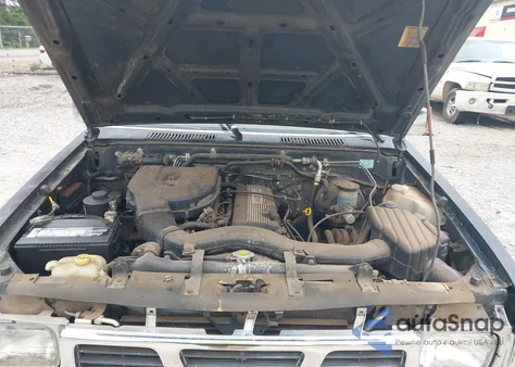 1993 Nissan Truck King Cab z USA, uszkodzony, nr VIN 1N6SD16S5PC405482